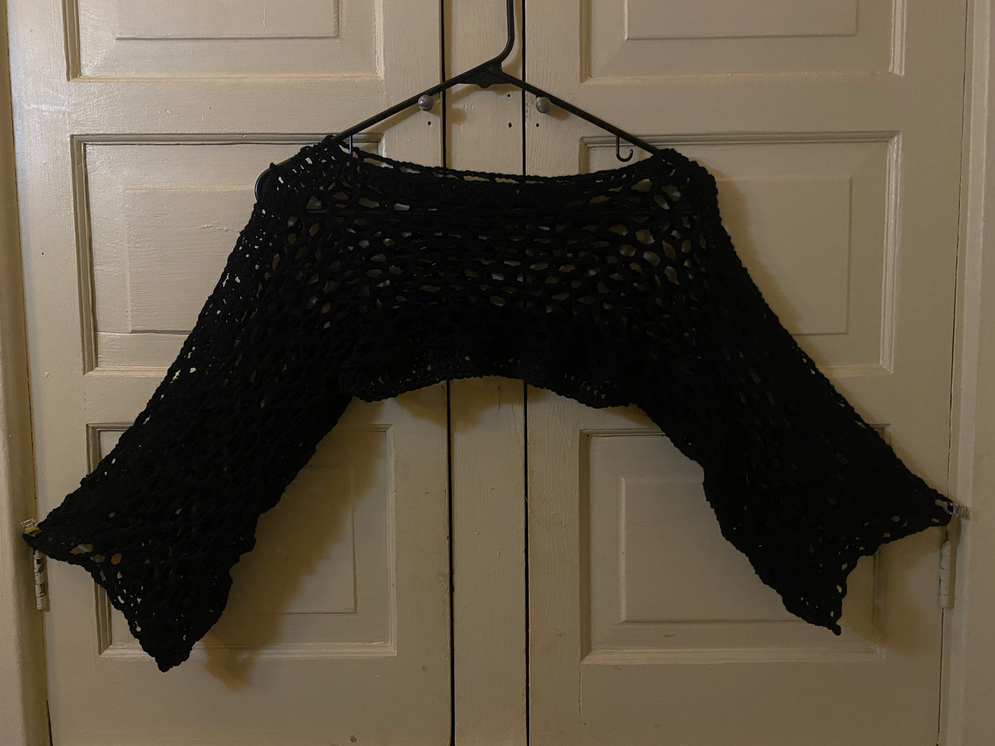 A Bolero - Crop Top - 3/4 Sleeve - Short Mesh Sleeve - Black