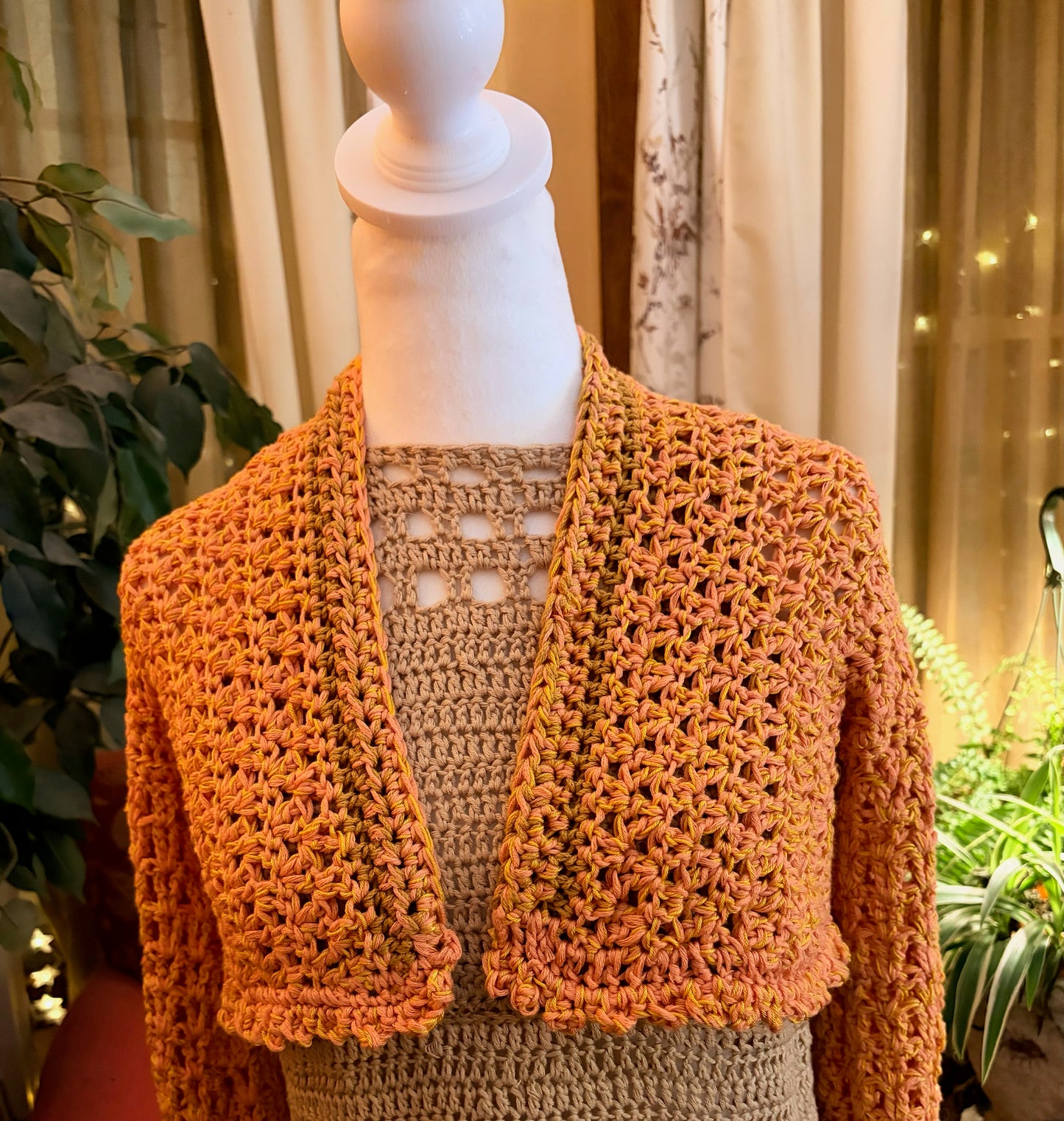 Bolero sweater brown