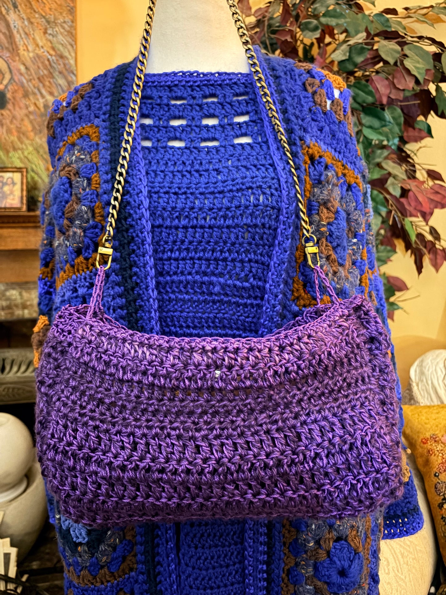 Crochet Purse with chain
